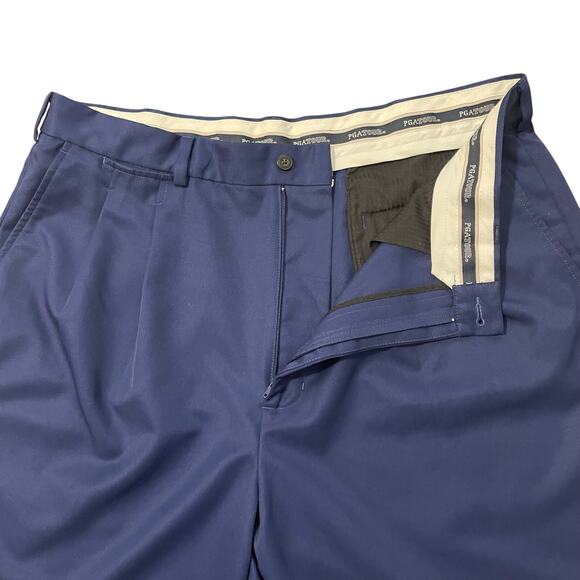 PGA Tour Men’s Athletic Shorts Navy Pleated Front Golf Size 38 - Picture 7 of 12